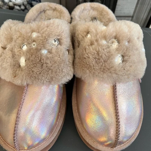 Fireside Ballina Genuine Sterling Platform Pearl Embellished Slippers - Picture 4 of 11